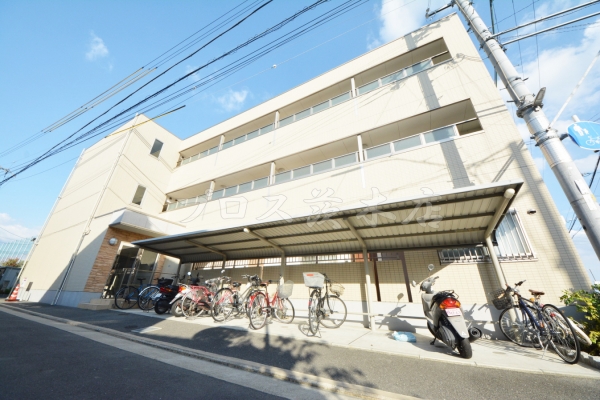 茨木市新堂の賃貸物件外観写真