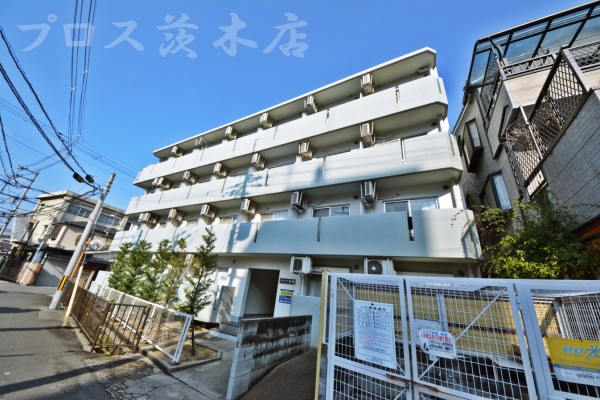 阪急京都線茨木市の賃貸物件外観写真