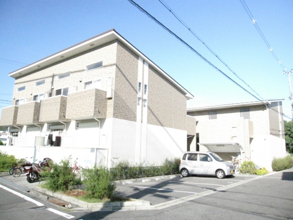 茨木市安威の賃貸物件外観写真