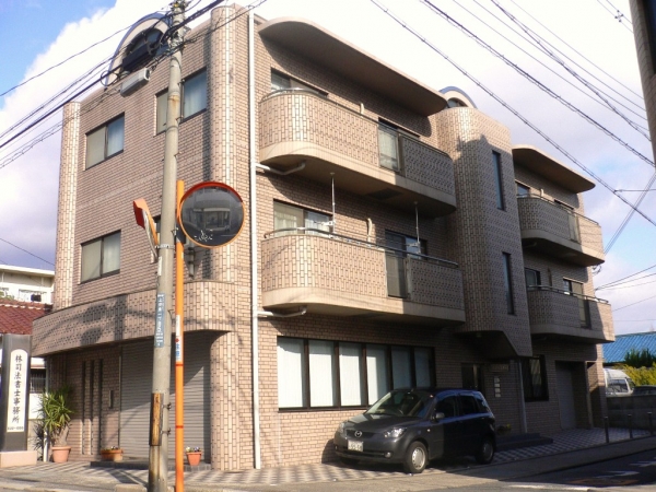 茨木市上中条の賃貸物件外観写真