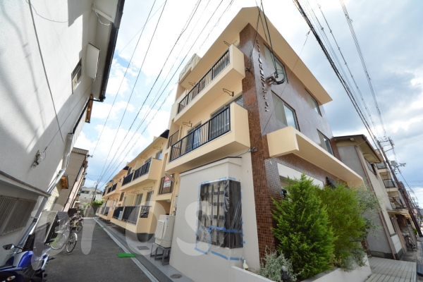 茨木市下中条町の賃貸物件外観写真